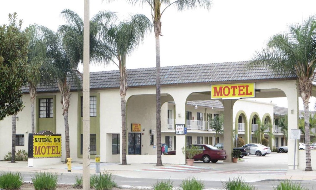 Garden Grove Hotel | National Inn Garden Grove
