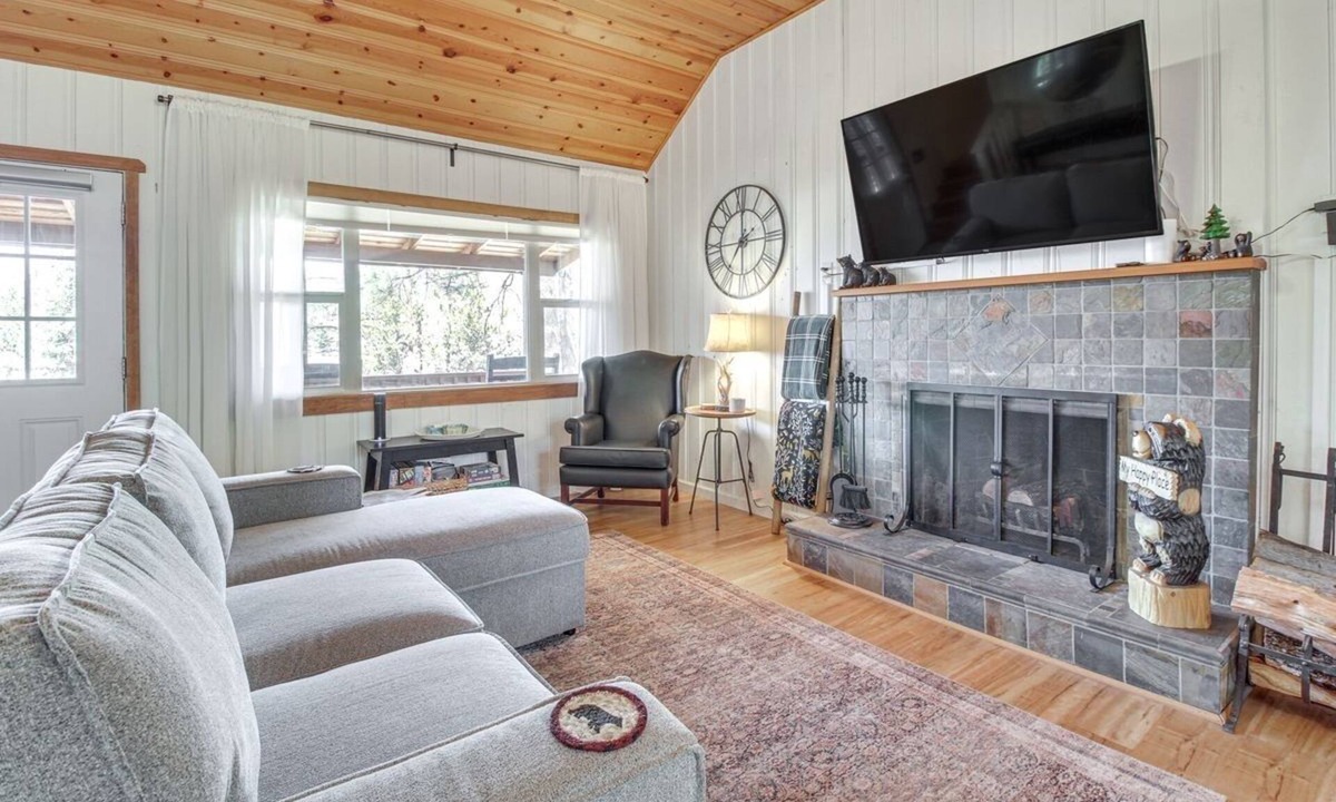 Pinetop Cabin | Near Hiking & Golfing: Cabin + Casita in Pinetop!