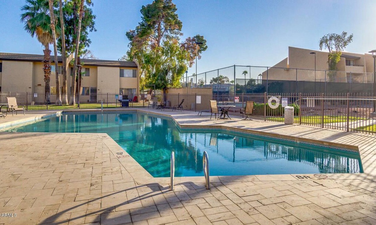 Scottsdale Condo | Near Old Town