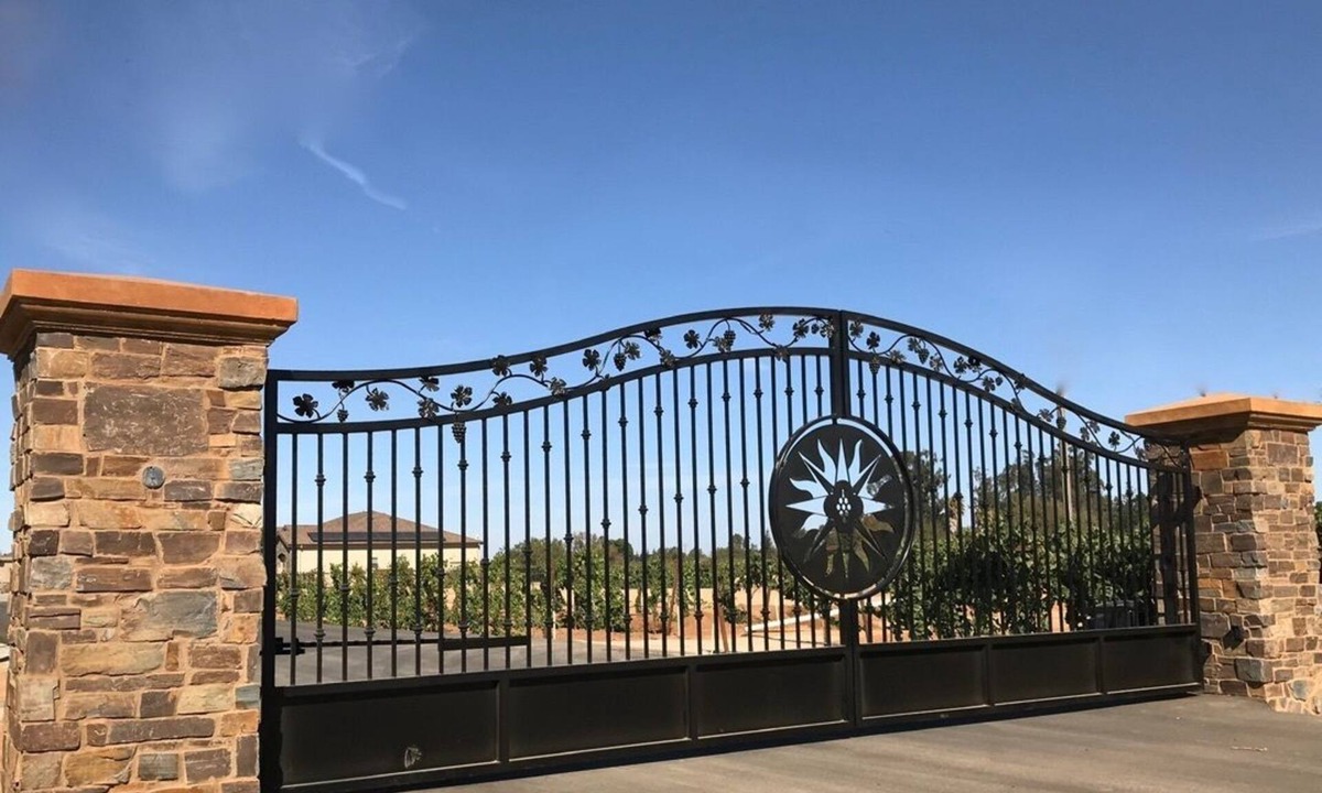 Acampo House | NEW ! Hacienda Estates - Four Homes Together, One Location