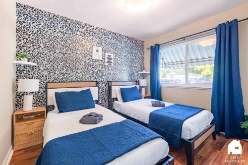 Poets Corner Apartment | New Modern 2BR Berkeley Retreat - Near UC & Park