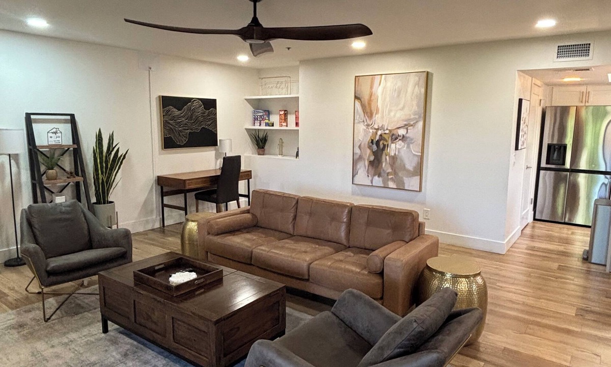 Camelback East Condo | New on VRBO! Arizona Biltmore Penthouse Condo - Close to everything + free WiFi!