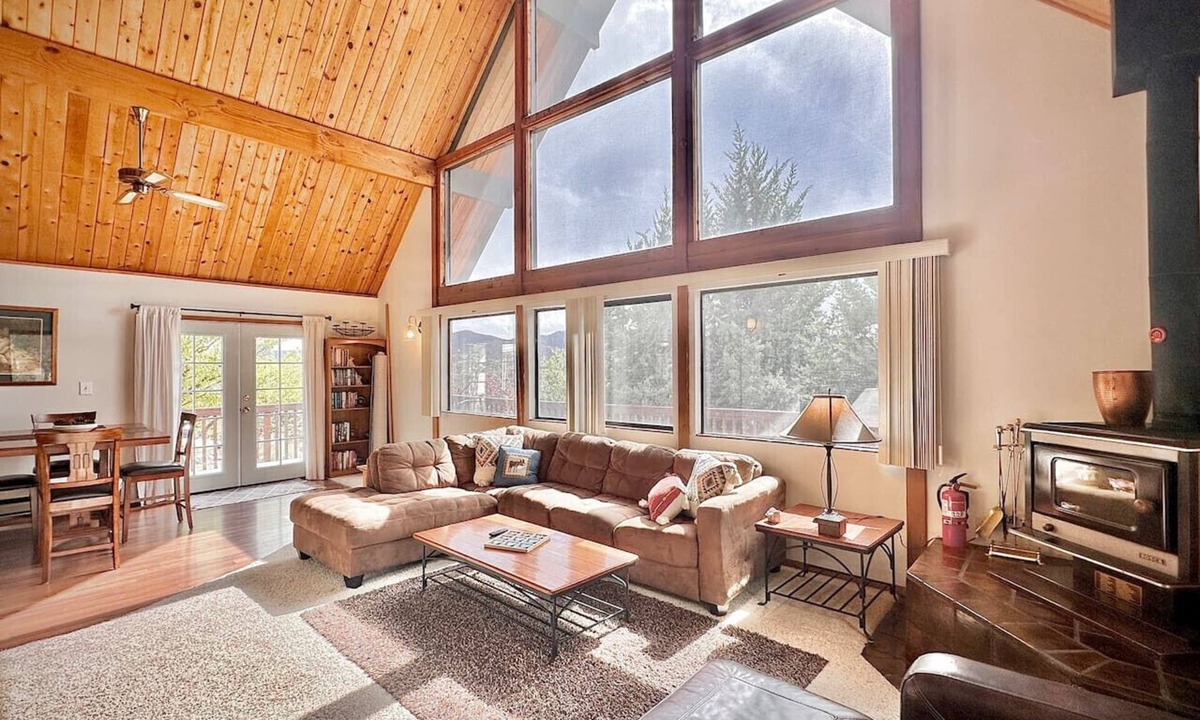 Yavapai Hills Cabin | NEW - Peakview Lodge - Fireplace- Views