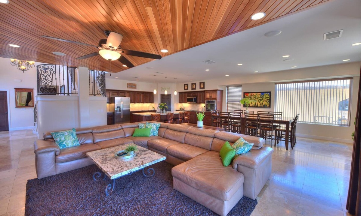 Parker Strip House | Newer Luxury Home - Just Bring Your Boat!