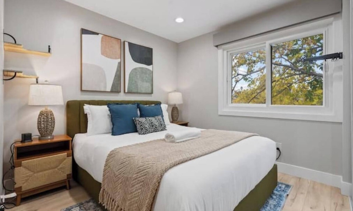 Berryessa House | NewLuxHome! EV! MiniGolf! PoolTable! HeartofSanJose