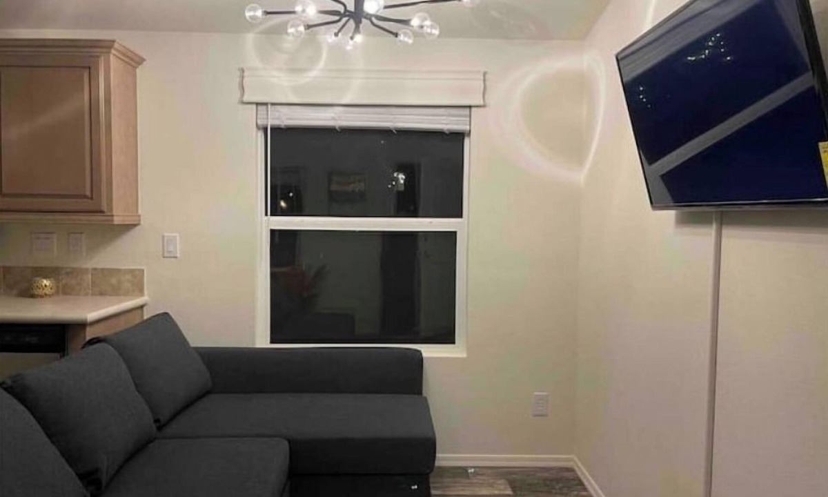 Stockton House | Newly Built 2-Bedroom Home with Free Parking