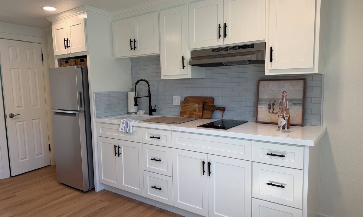Lodi Apartment | Newly Remodeled! Destination Downtown Lodi Cabana