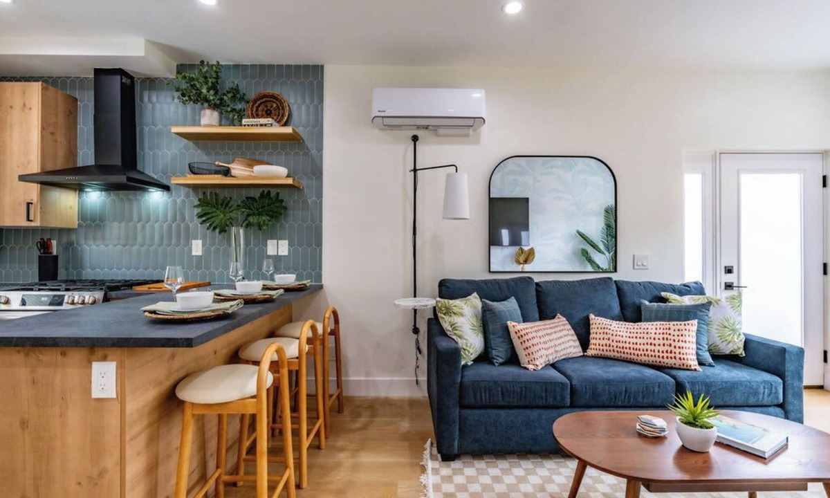 Hillcrest House | Newly Remodeled, Uptown Chic
