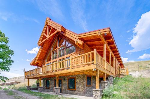 Arlee House | Nordic Style Lodge w/Deck on 80 Acres in Arlee