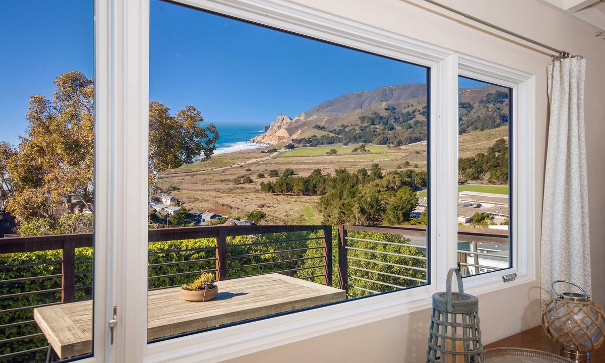 Montara House | Ocean & Mountain View Home - Walk to Trails, Beach, Family Activities