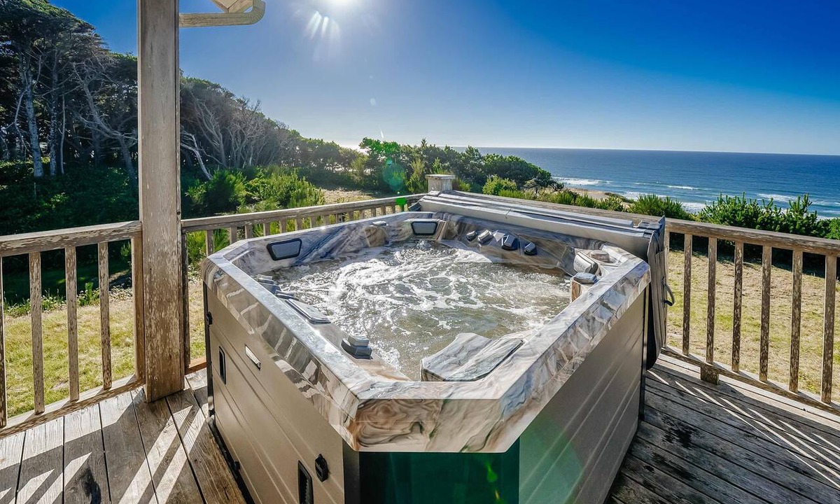 Newport House | Ocean view home withhuge deck & yard, hot tub, firepit & game room - dogs OK