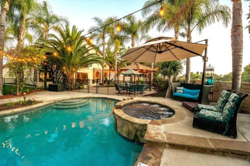 North Valley Villa | Oceanside Tropical Resort with HEATED POOL & SPA!