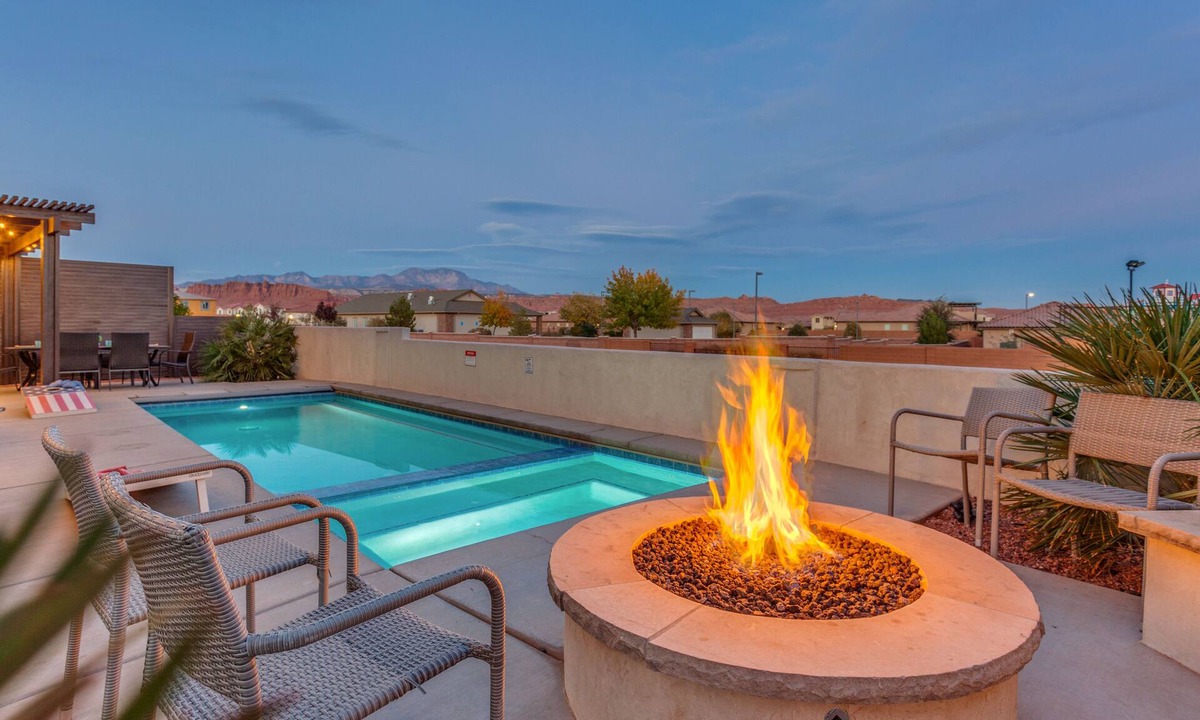 Ivins House | Ocotillo 68 | Red Mountain View Retreat, Private Pool and Hot Tub
