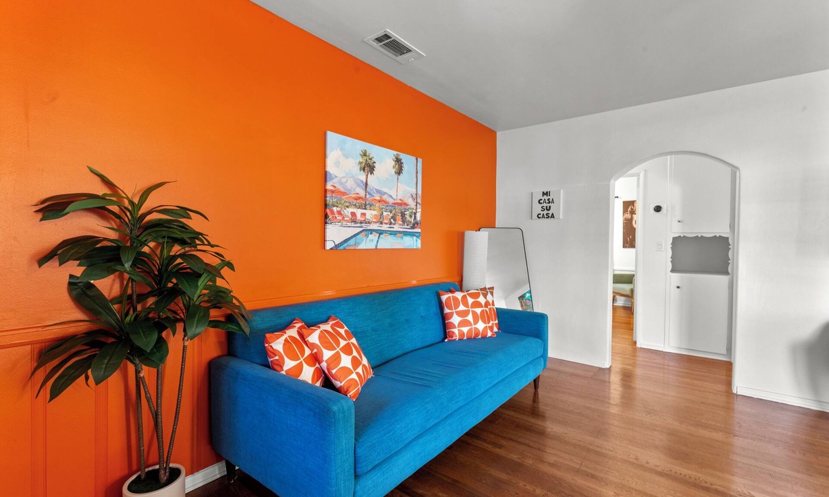 Covina House | Old Hollywood–Inspired 3BR Home