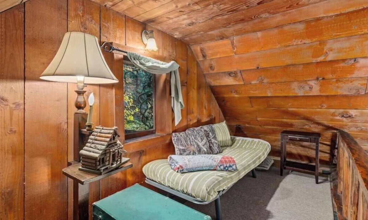 Zigzag Cabin | Old Smokey Cabin