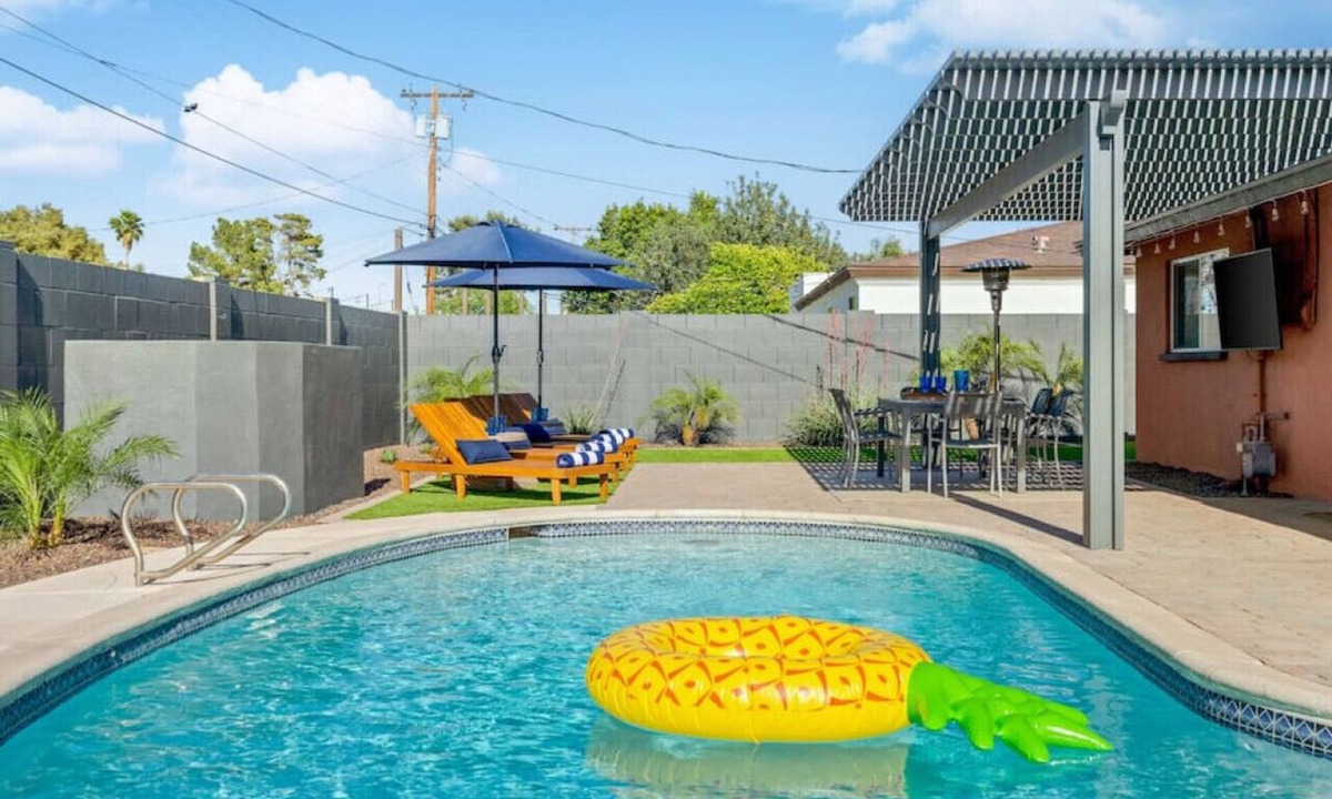 Scottsdale Country Acres House | Old Town Scottsdale Home w/HEATED POOL Close to Town