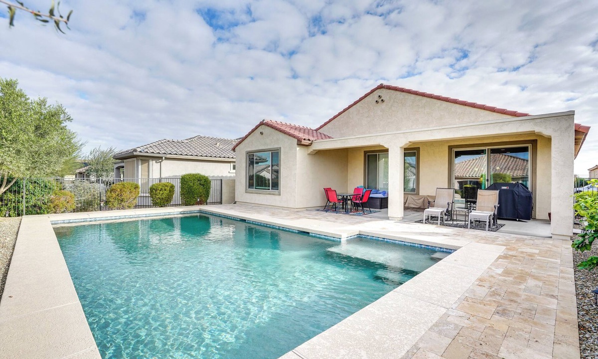 Festival Ranch House | Outdoor Oasis & Amenity Access: Buckeye Retreat