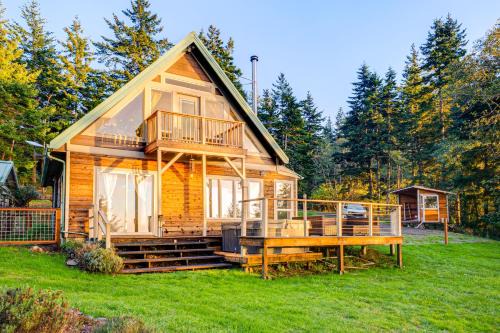 Langlois House | Pacific View Home: Hot Tub & Ocean/Valley Views!