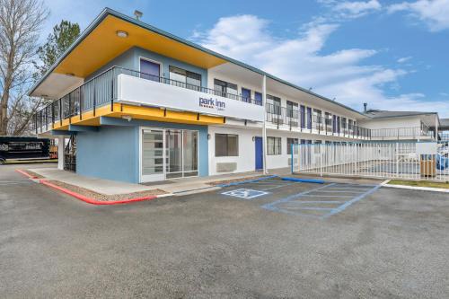 Winnemucca Hotel | Park Inn by Radisson, Winnemucca