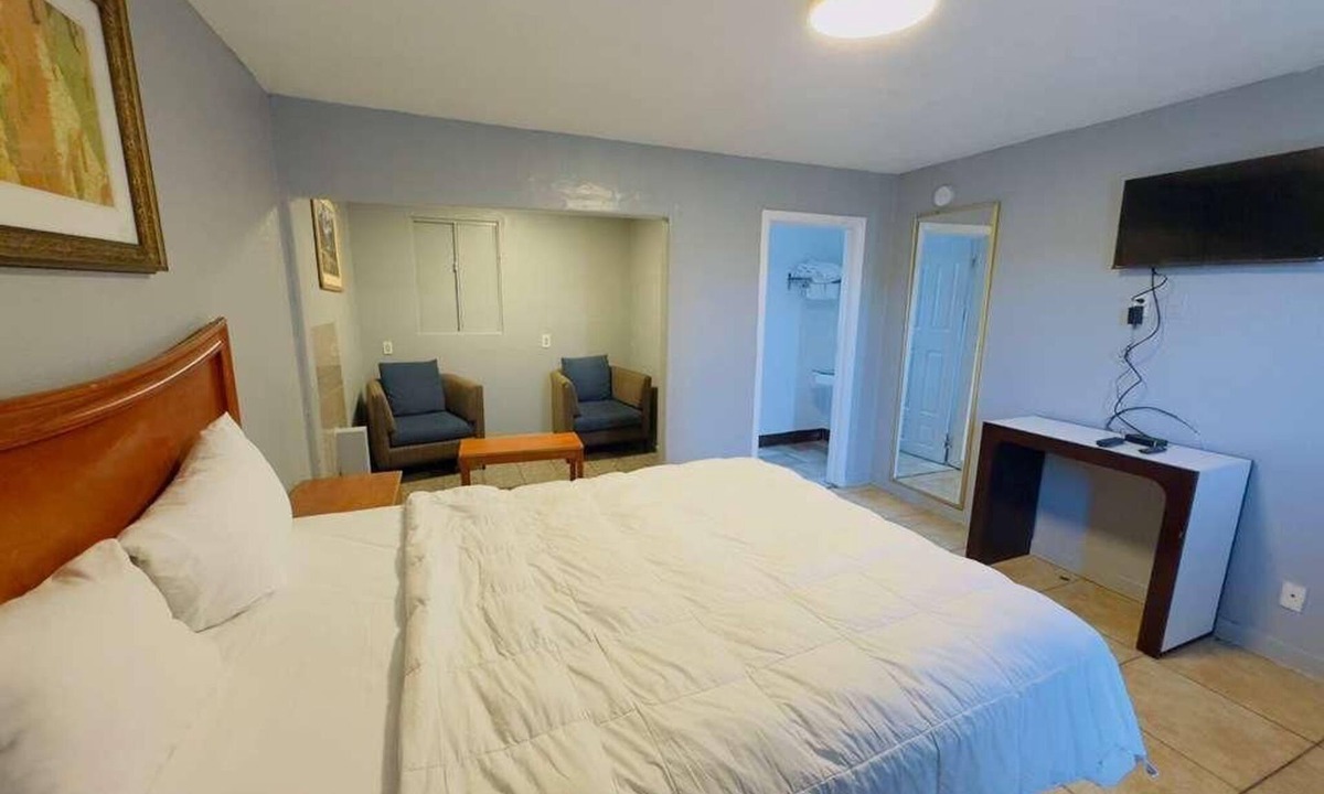 Oakland Hotel | Parklane Motel