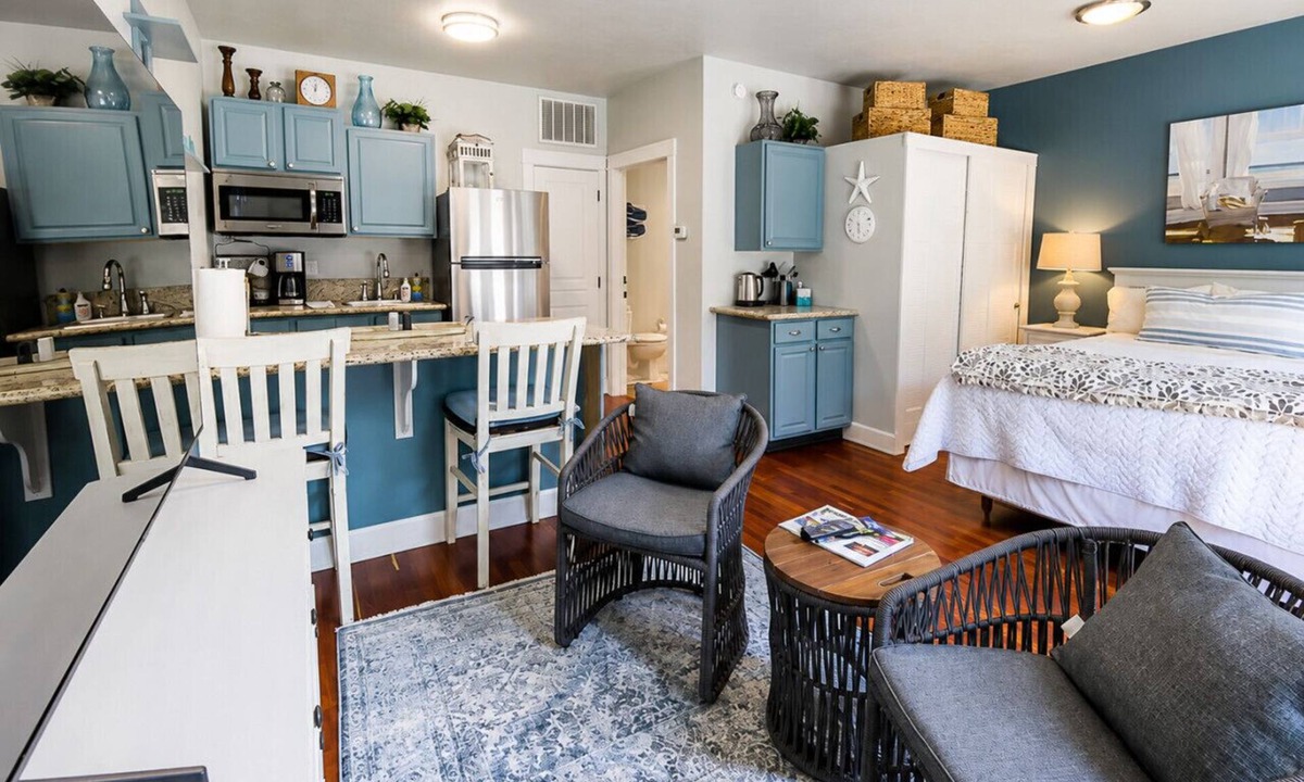 Jacksonville Villa | Parkside Suite: Downtown Jacksonville