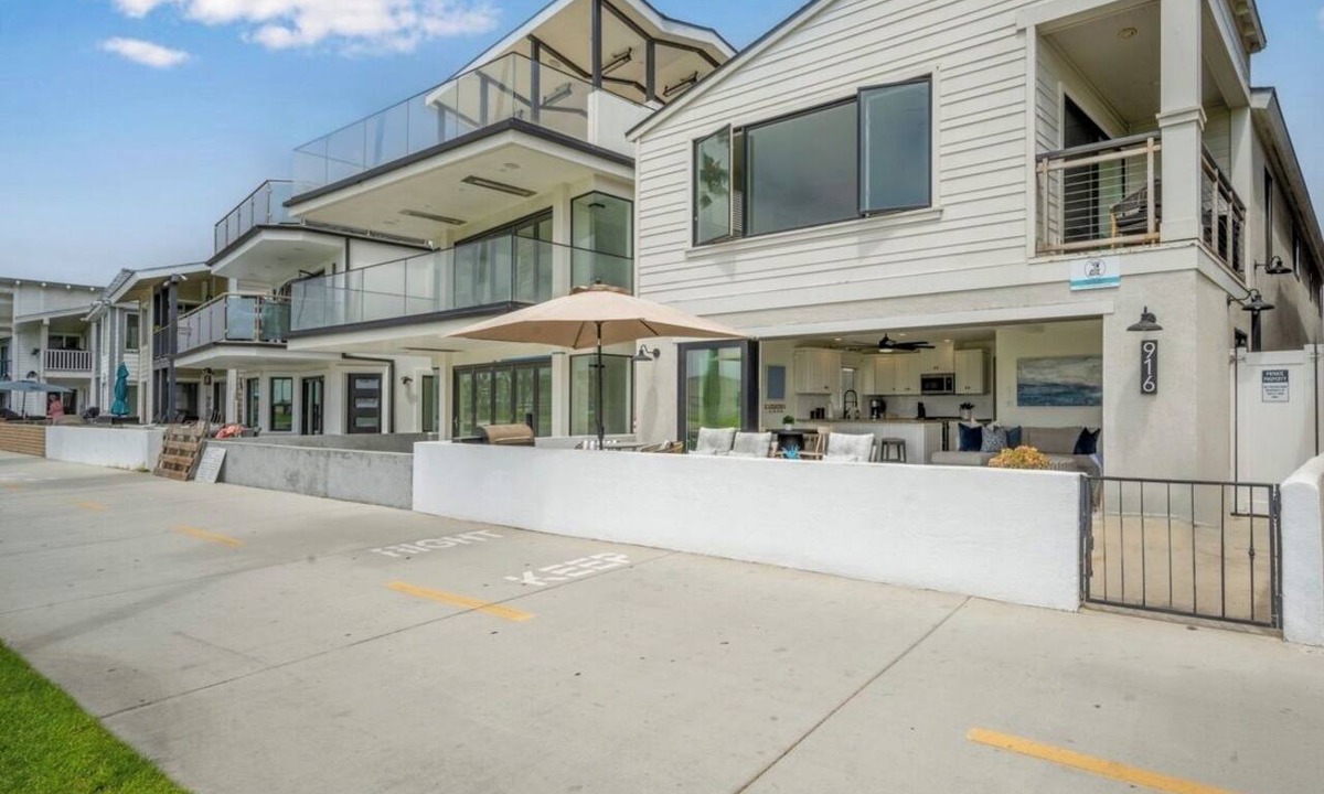 Balboa Peninsula Apartment | Patio on the Boardwalk steps to the Ocean