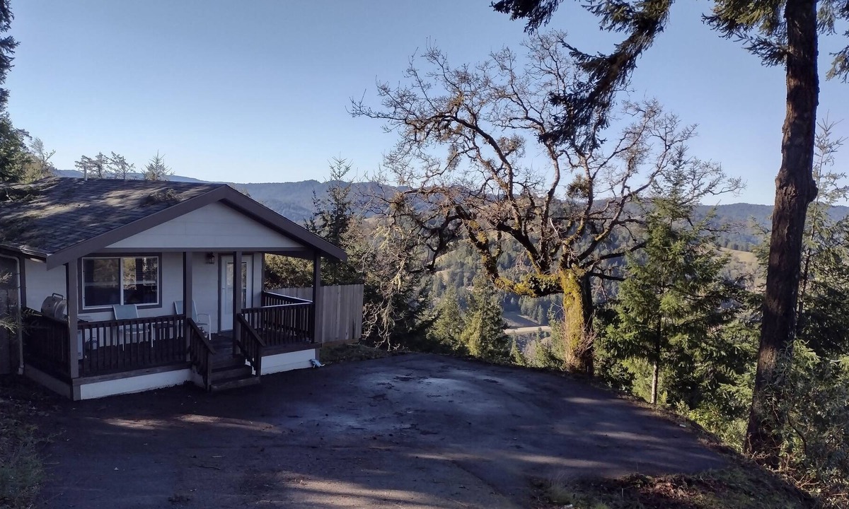 Benbow House | Peaceful Benbow Escape