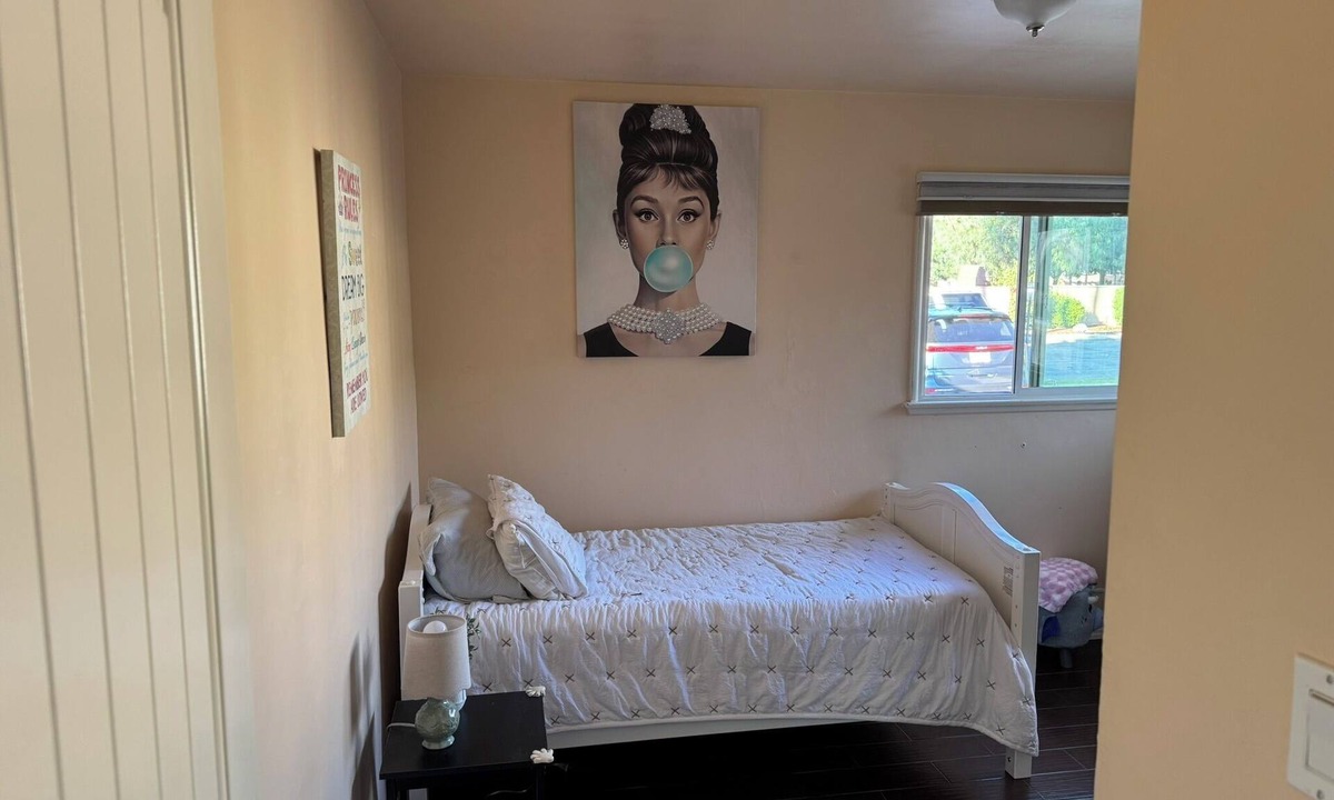 Covina House | Peaceful Covina Stay Close to LA, Disney/Work & Adventure