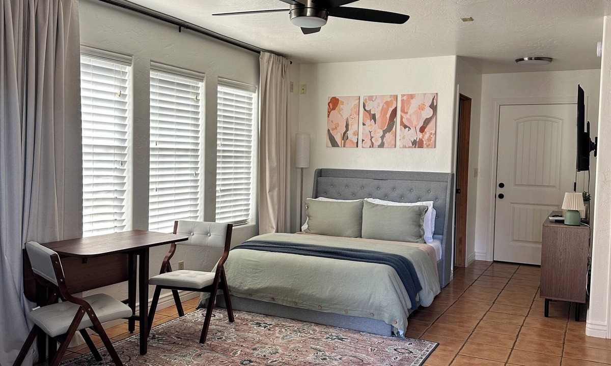 Mesa Apartment | Peaceful Mesa studio - minutes to spring training