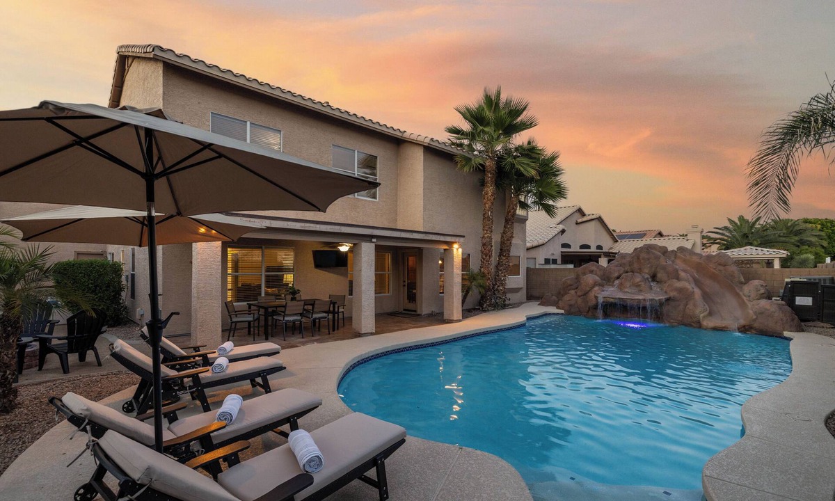 Val Vista House | Perfect 5BR Gilbert Retreat-Heated Pool+Waterslide