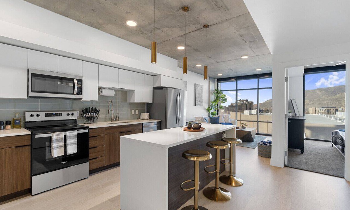 Rio Grande Apartment | Perfect Dntwn Retreat- Convention Cntr- Amenities!