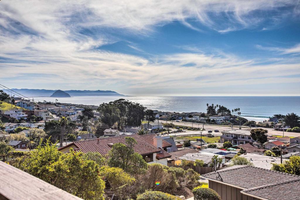 Cayucos House | Pet-Friendly Cayucos Home with Ocean Views!