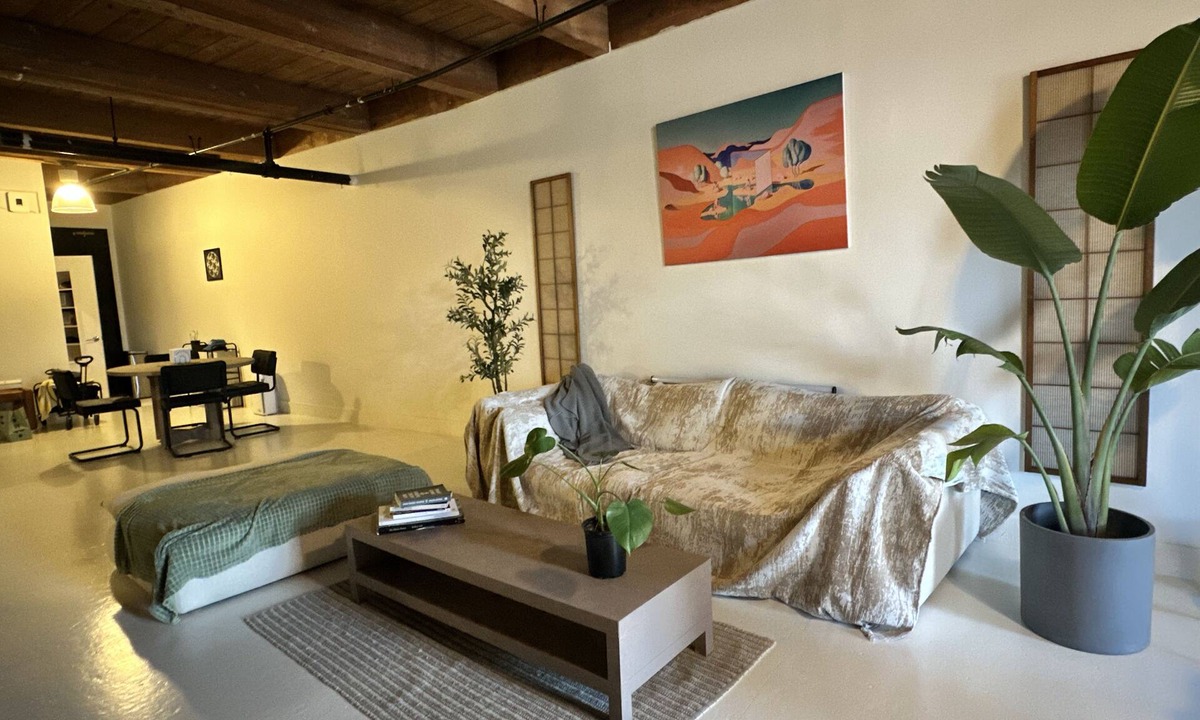 Arts District Apartment | Pet-Friendly Industrial Arts District Loft – Walk to Restaurants, Coffee & Bars!