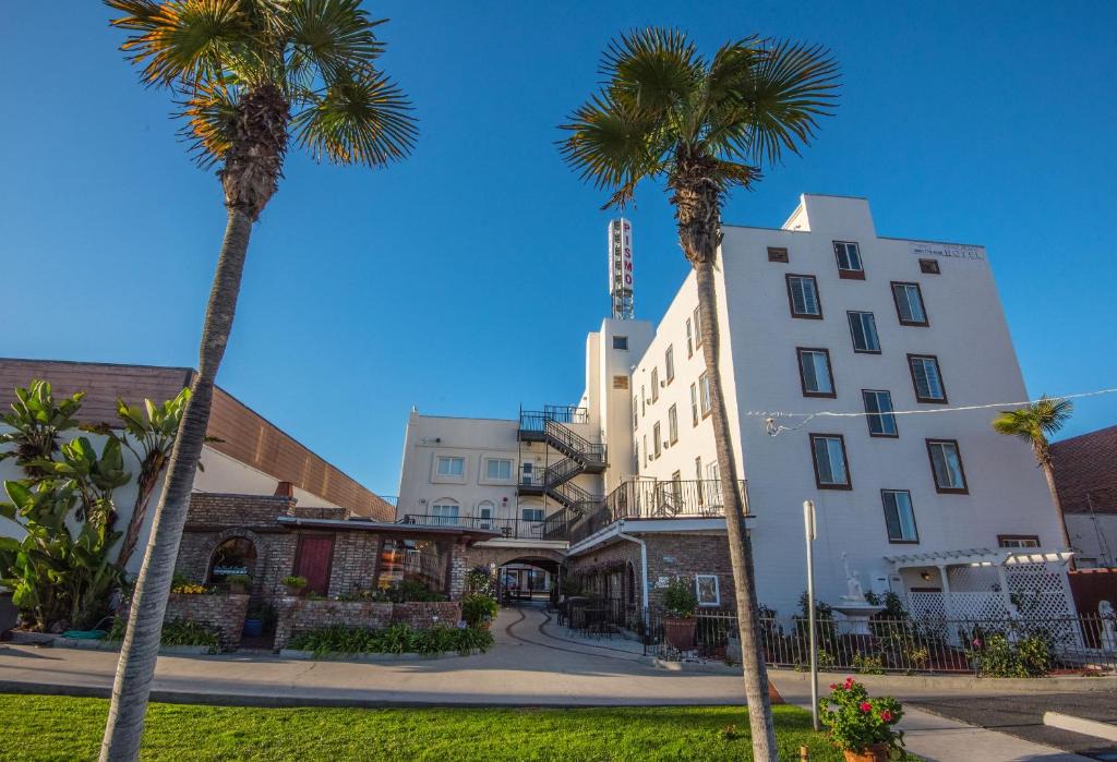Downtown Hotel | Pismo Beach Hotel