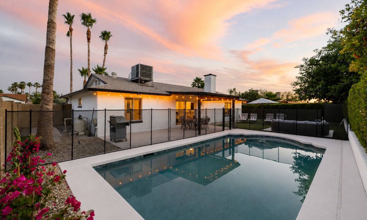 La Paz At Desert Springs House | Pool + Putting Green | Scottsdale Desert Oasis