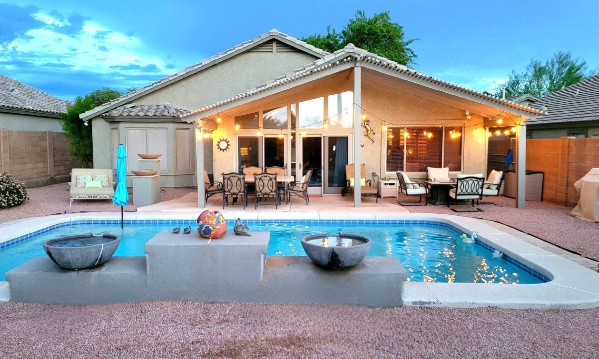 Gold Canyon House | Poolside in Gold Canyon | Superstition Views, Fire Pit, Hiking, Golf, Zipline & Unique Fun