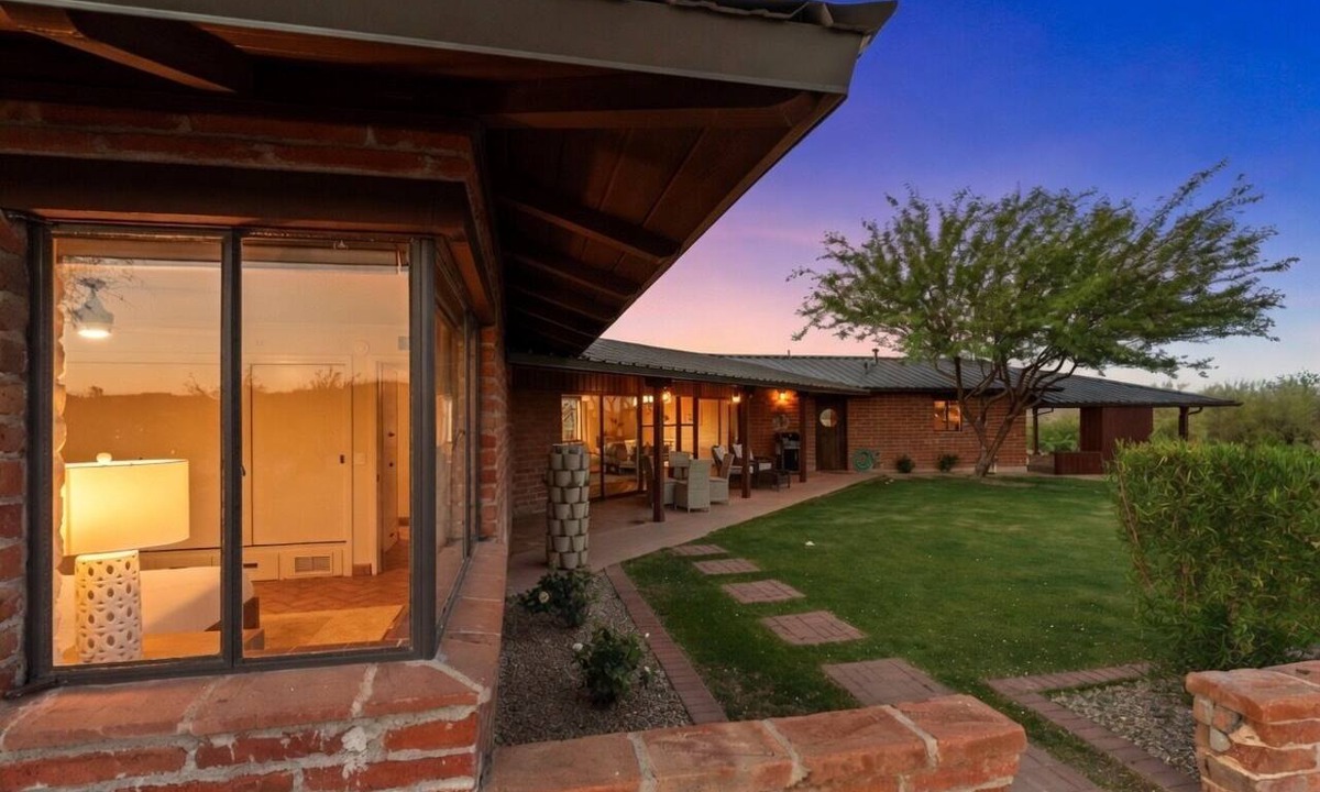 Wickenburg House | Private 7-Acre Luxury Horse Estate with 360 Views Out Wickenburg Way