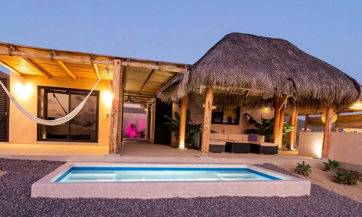 Cerritos Villa | Private Villa Heated Pool Ocean Views Wal to Beach