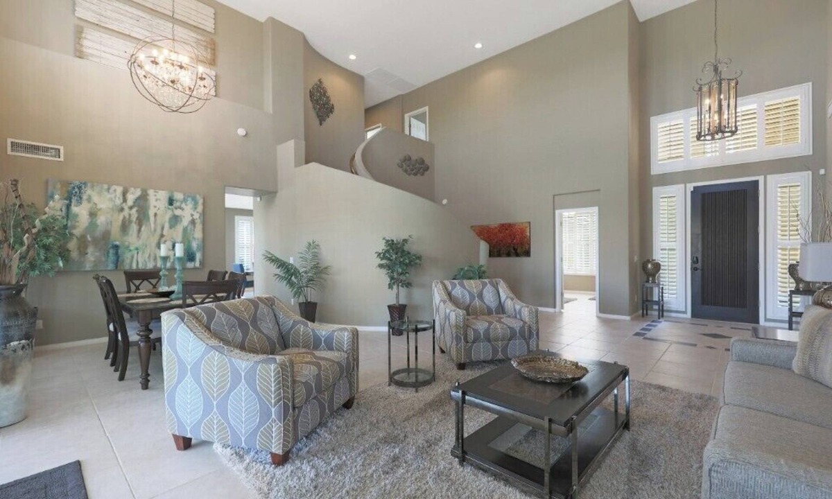 Oakwood House | Private Waterfront Retreat in Ocotillo Lakes!