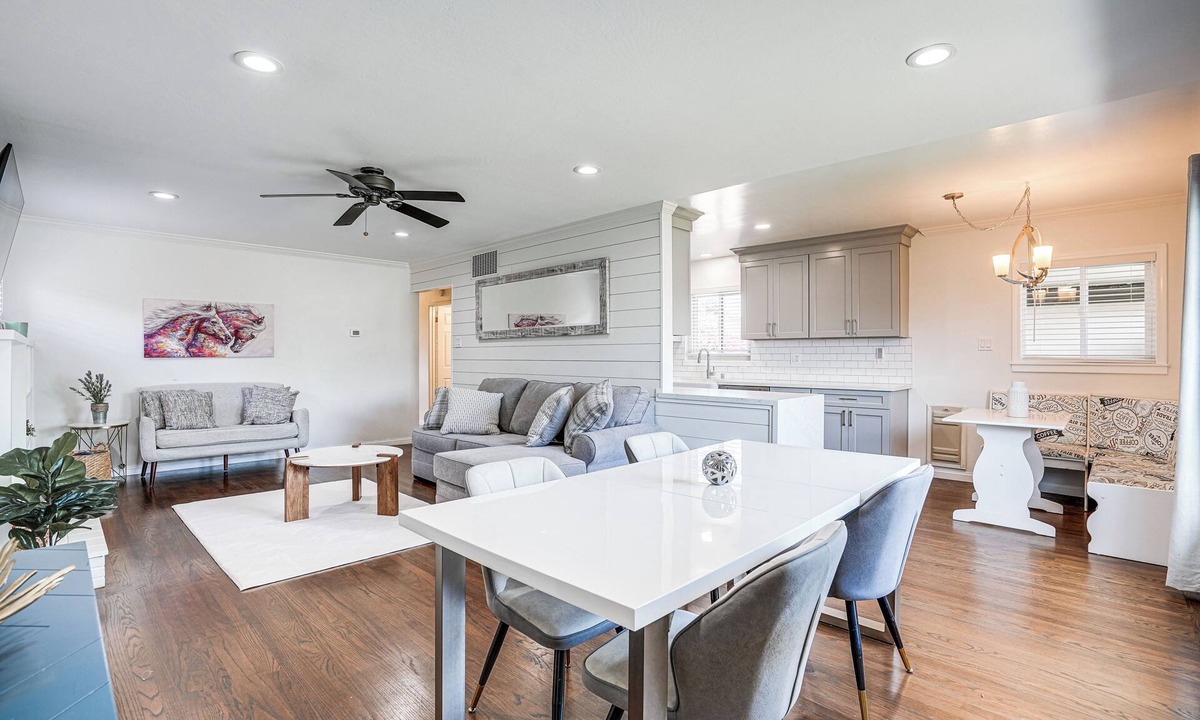 Hayward House | Private Zen Garden + Fireplace: Chic Hayward Oasis