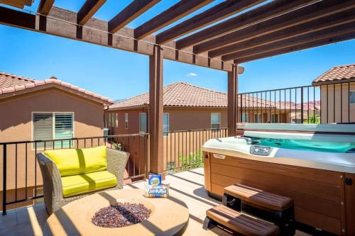Santa Clara House | Red Rock Hideaway Family Home with Casita