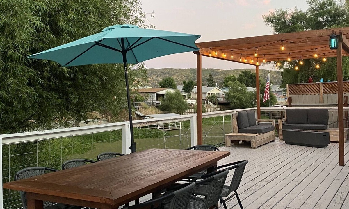 Wilbur Springs House | Relaxing home away from home at the lake!