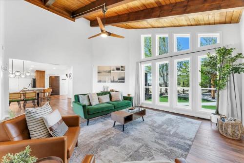Reno House | Reno Retreat - 3BR Oasis w Swim Spa Hot Tub