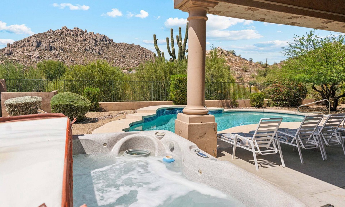 North Scottsdale House | Resort Style Pool Home- Troon - Updated