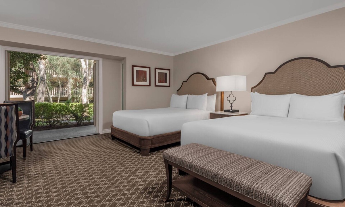 Rancho Bernardo Hotel | Resort View with Patio 2 Queens Rooms at Rancho Bernardo Inn San Diego, 2 Units