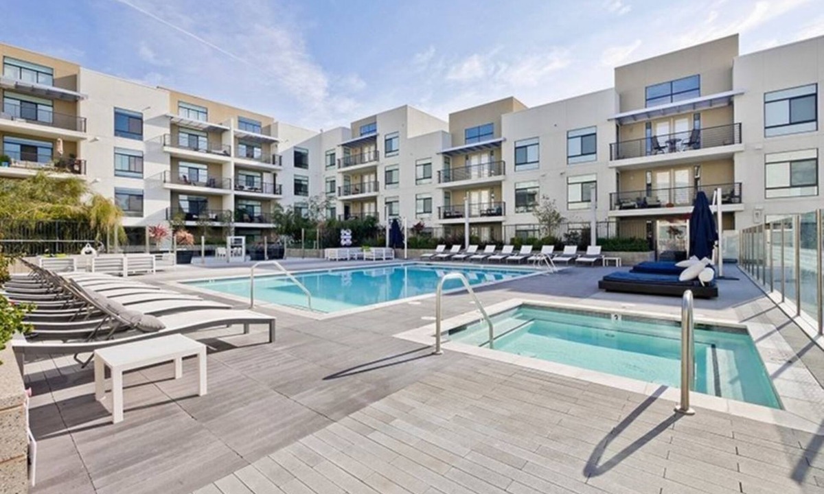 Campbell Condo | Revere Retreat – Modern 1BR with Pool