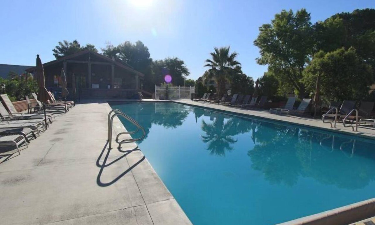 St. George Condo | Rim Runner | Near Mountain Biking | 1 Bed/1 Bath | Pet Friendly Condo