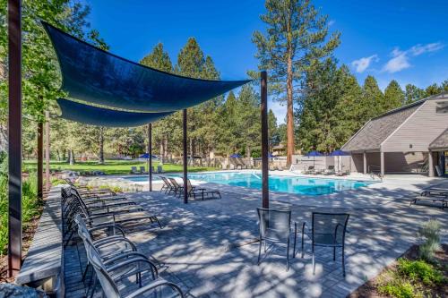 Century West House | River Ridge 316A