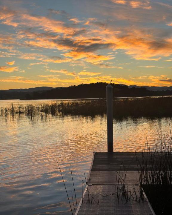 Lower Lake House | RnR on the Lake - an oasis in nature!