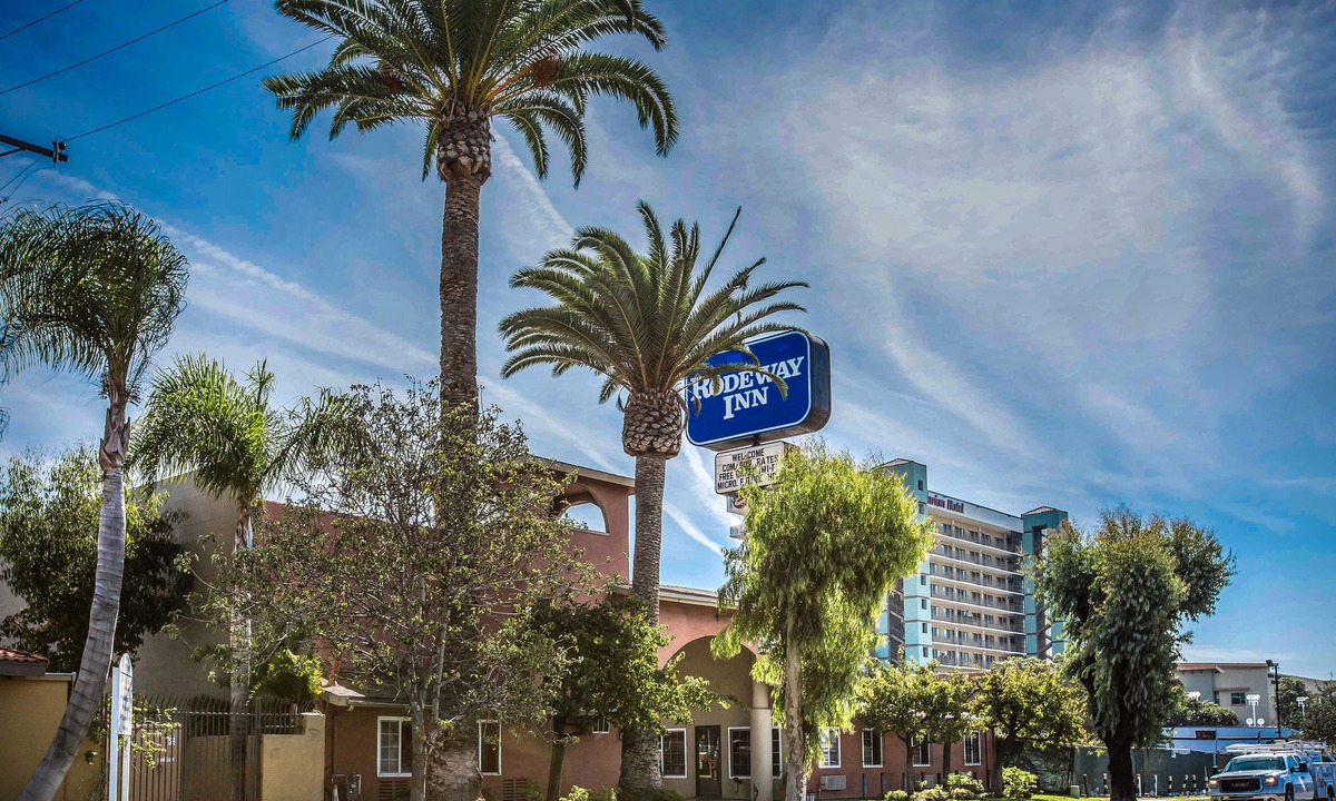 National City Hotel | Rodeway Inn National City San Diego South